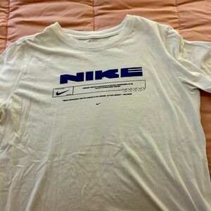 Nike T-Shirt